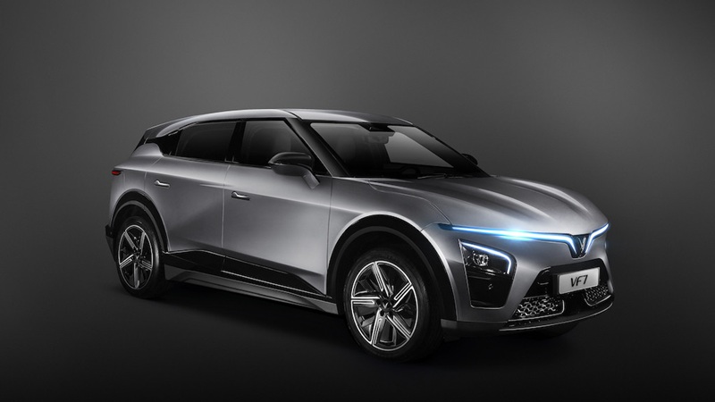 gia-lan-banh-vinfast-vf7-tai-ha-noi0