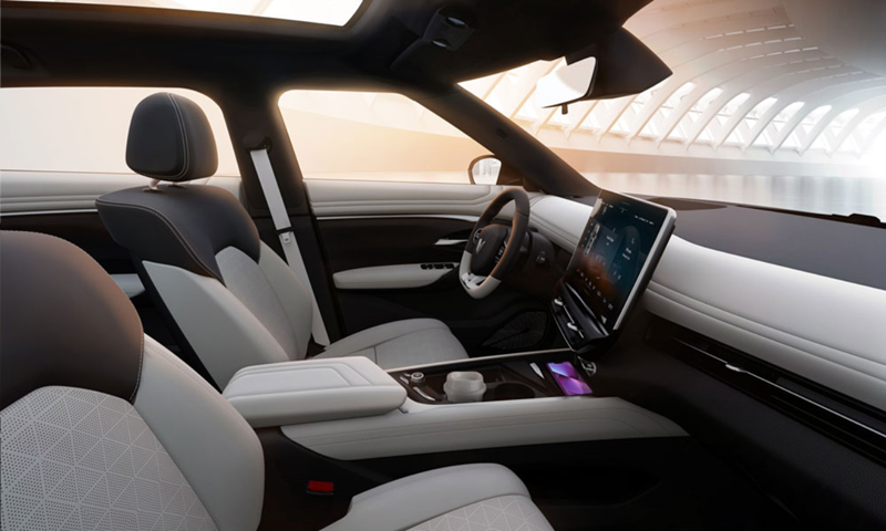 xe-vinfast-vf7-plus-mau-trang-noi-that-nau-