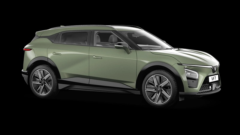 xe-vinfast-vf7-plus-mau-xanh-la-nhat